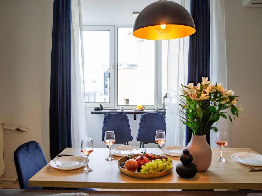Apartment Angel - Old Town Centre *