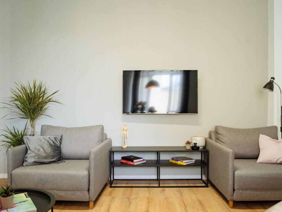 Apartment Angel - Old Town Centre *
